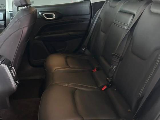 JEEP COMPASS 1.3 T270 TURBO FLEX LONGITUDE AT6 JEEP COMPASS 1.3 T270 TURBO FLEX LONGITUDE AT6